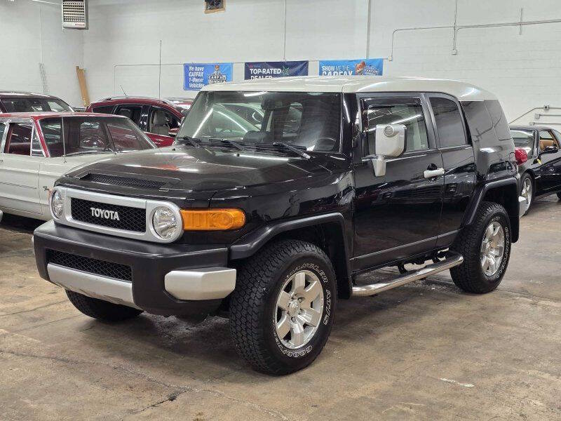 toyota fj cruiser 2010 JTEBU4BF5AK097204 image toyota fj cruiser 2010 JTEBU4BF5AK097204 image